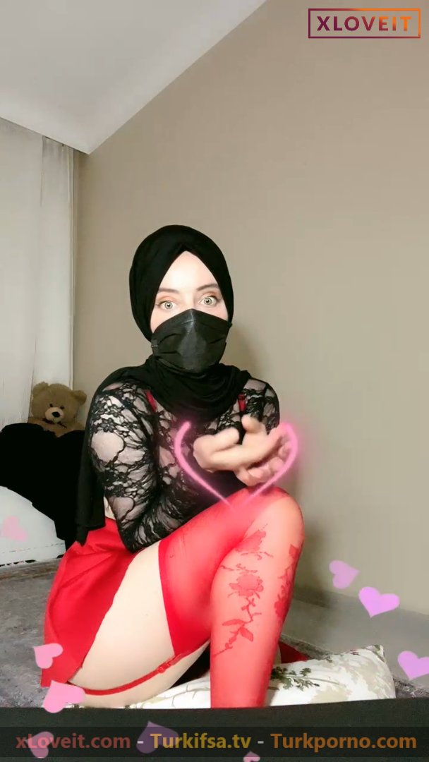 Türbanlı Boncuk ifşa Çok sağlam fiziği var